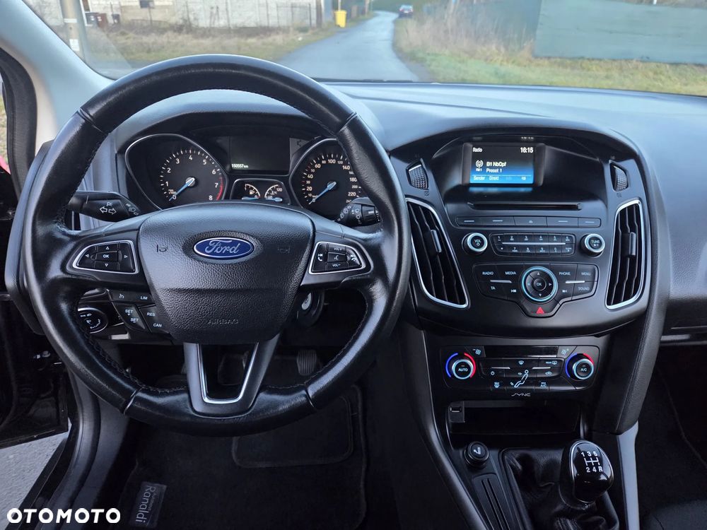 Ford Focus 1.6 SYNC Edition - 15