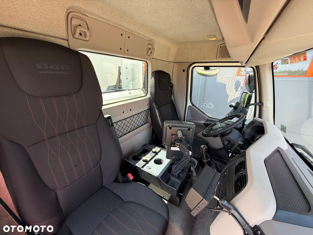 DAF DAF LF 15.230 Euro 6 //Klimatyzacja /  zamiatarka uliczna // budowlana dwustronna JOHNSTON VT652 - 38