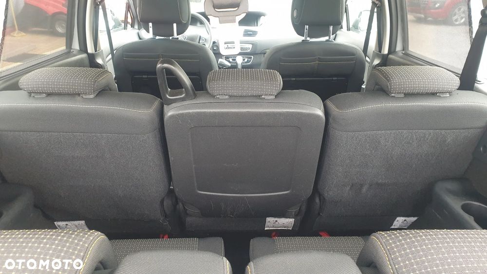 Renault Scenic - 10