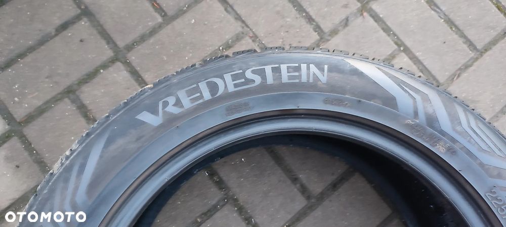 OPONY WIELOSEZONOWE 225/50R17 VREDESTEIN QUATRAC PRO 98V (0720)  WIELOSEZON 2 SZTUKI PARA - 4