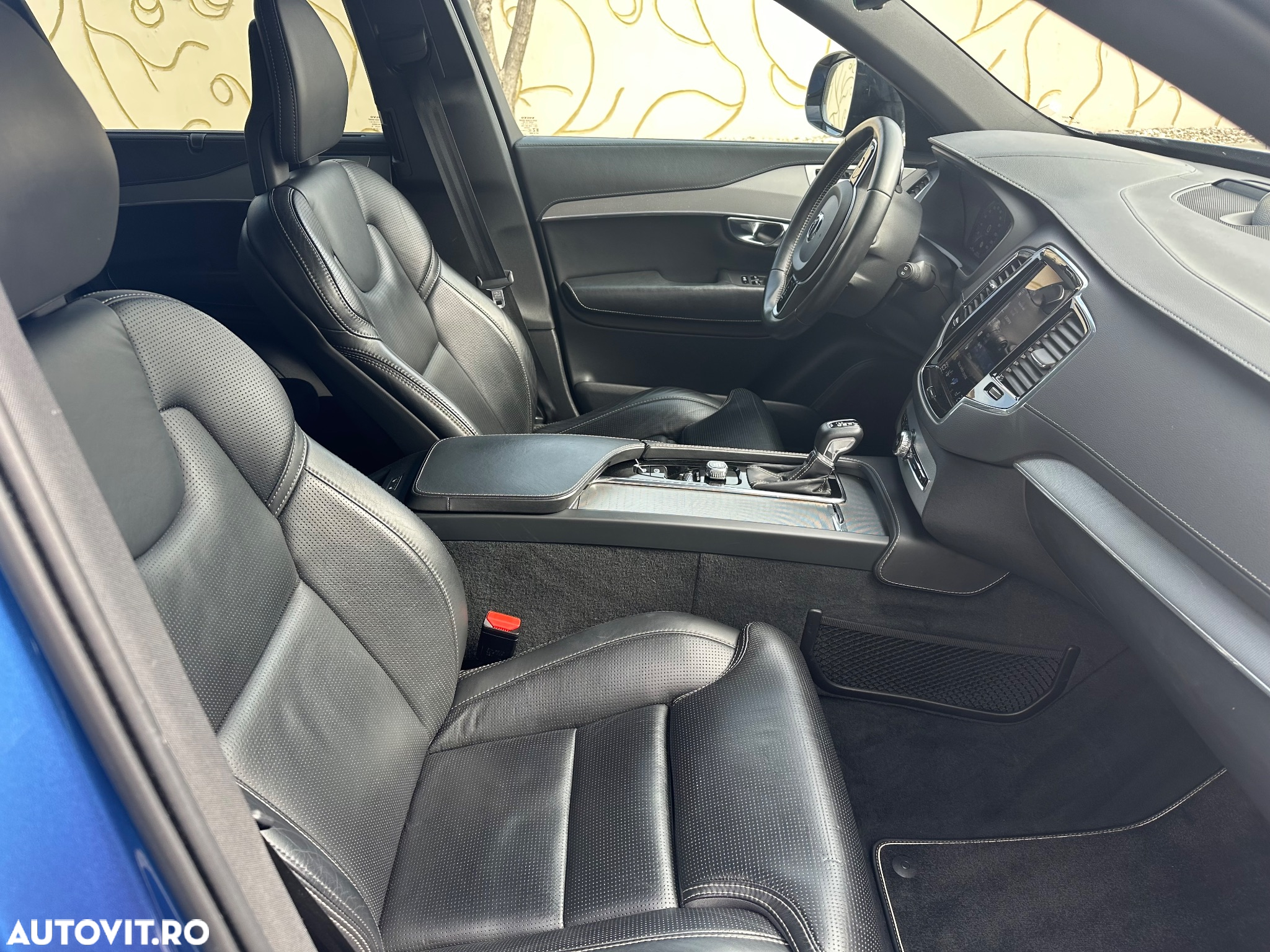 Volvo XC 90 T6 AWD Geartronic RDesign - 22