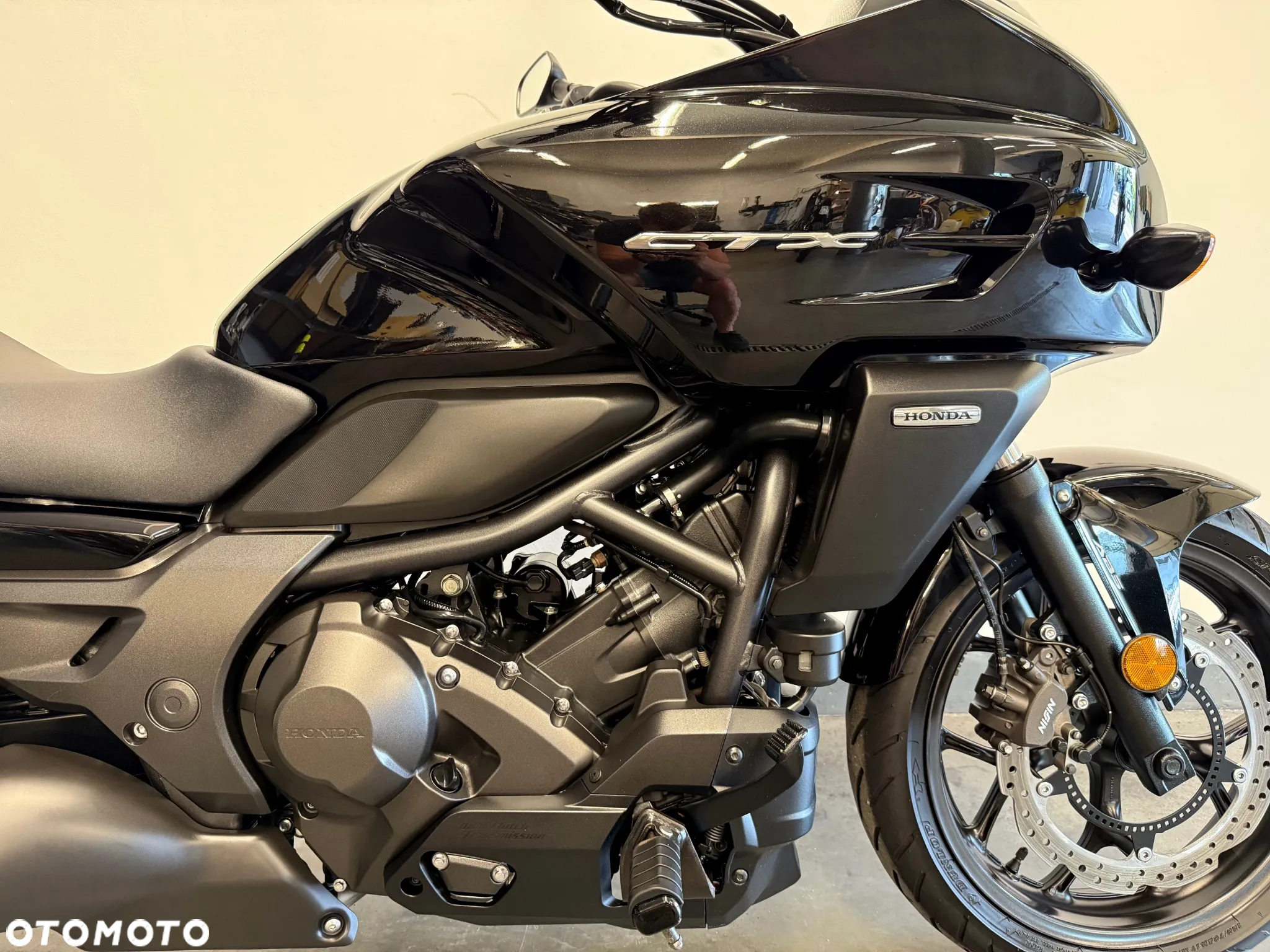 Honda CTX - 18