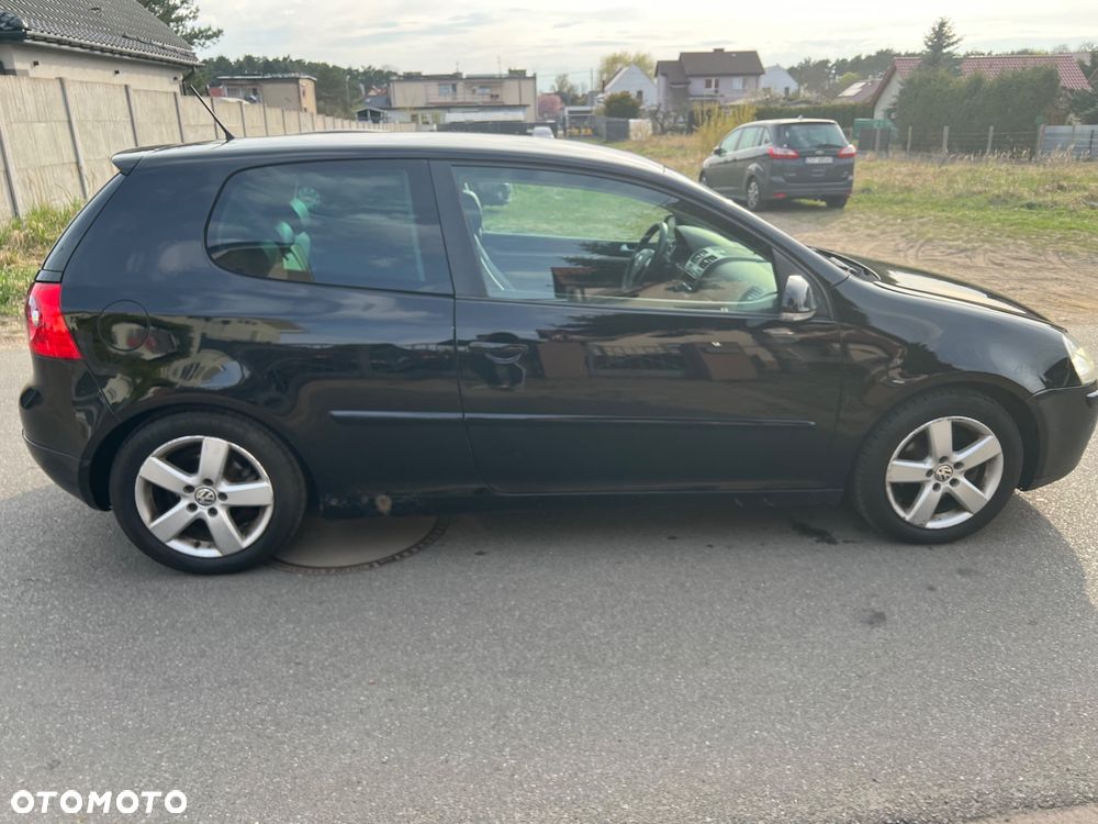 Volkswagen Golf 1.9 TDI Comfortline - 4