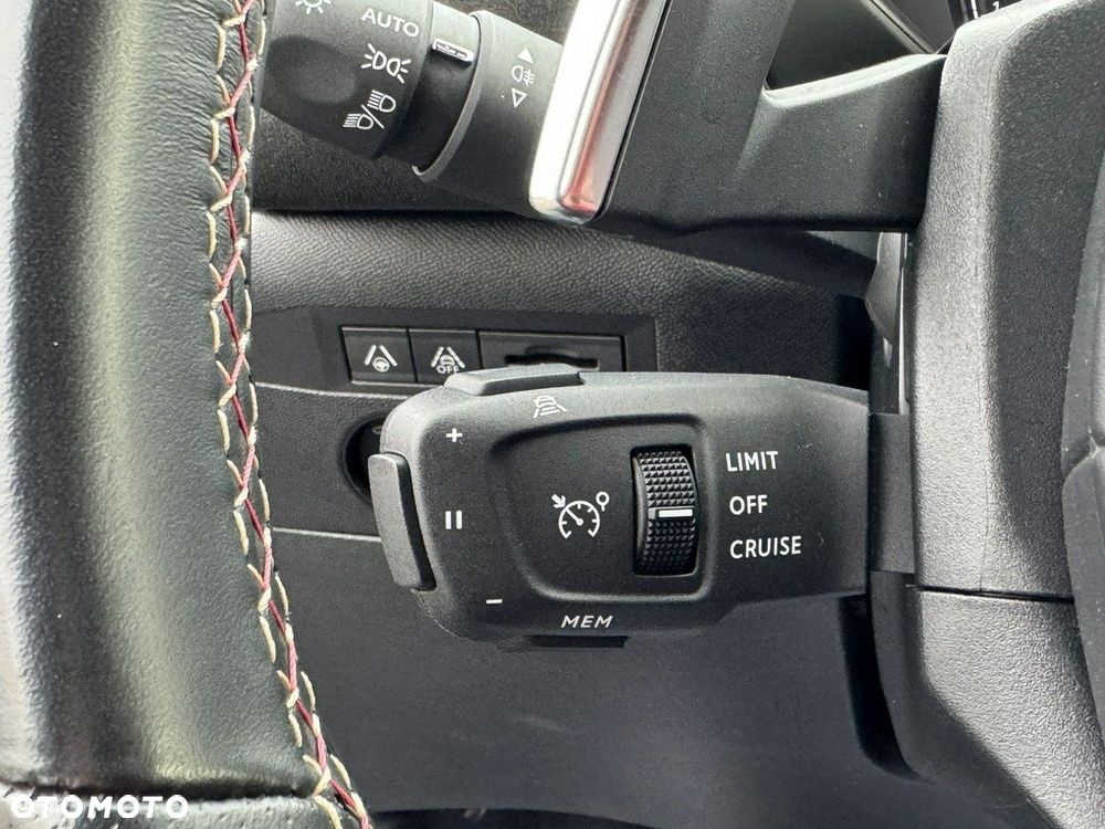 DS Automobiles DS 3 Crossback - 24