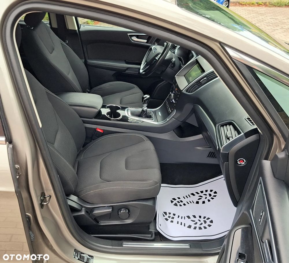 Ford S-Max 2.0 TDCi Titanium - 25