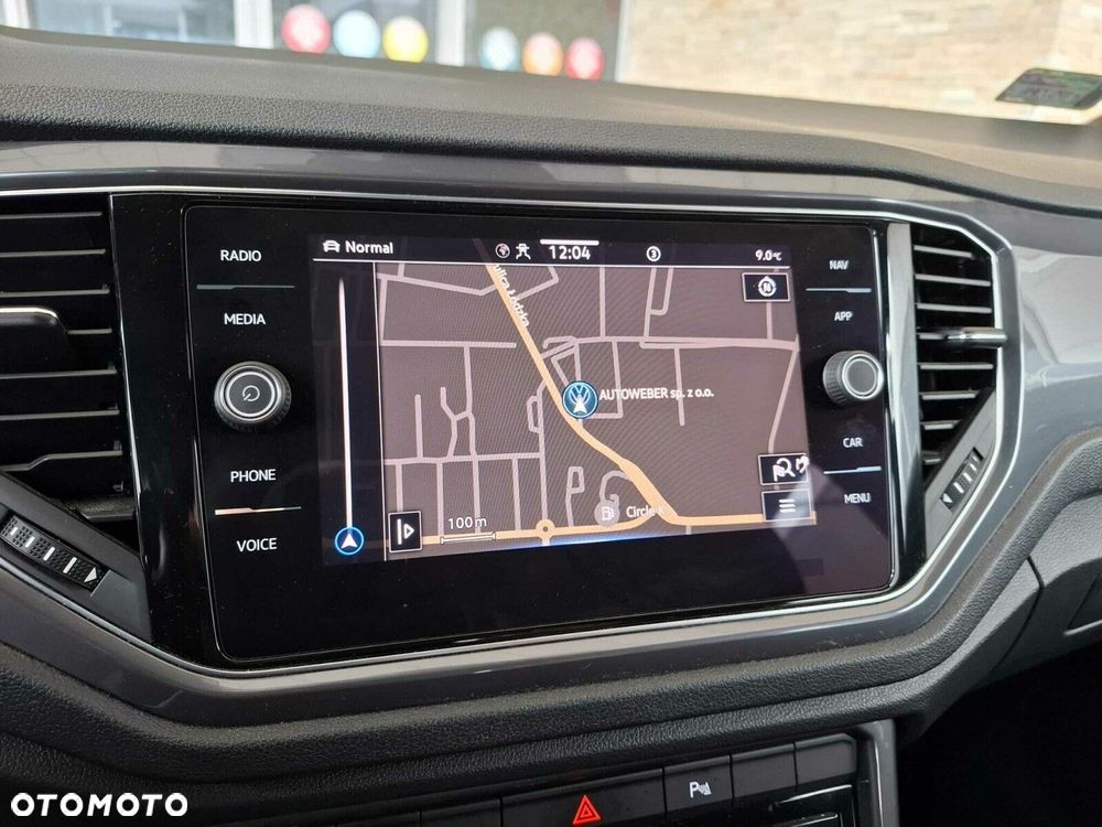 Volkswagen T-Roc - 20