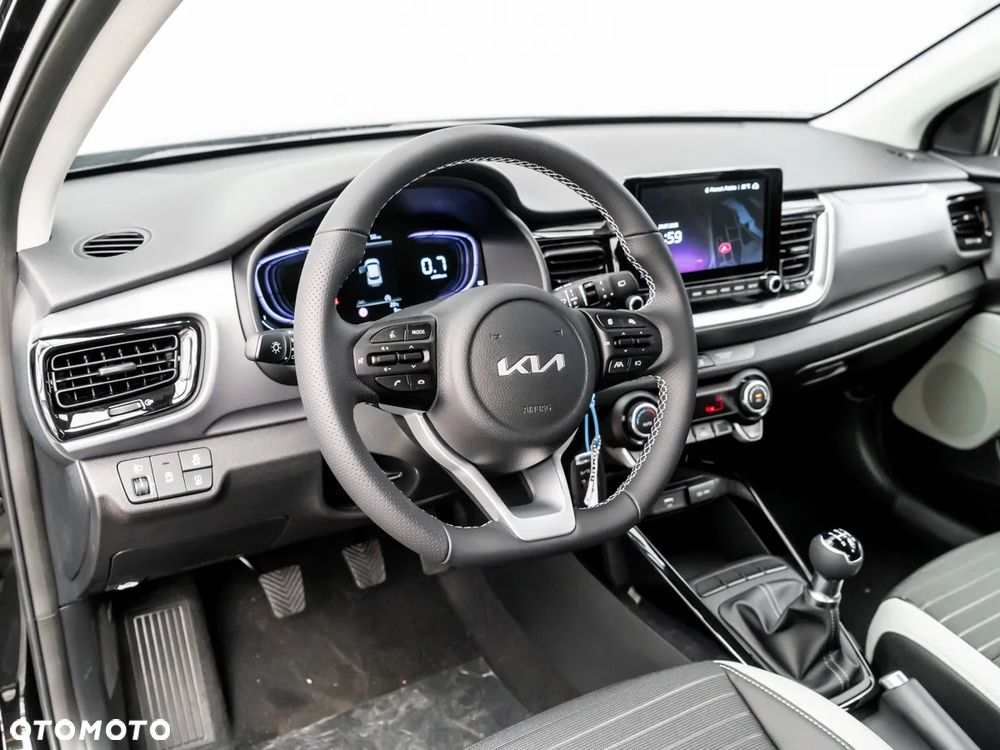 Kia Stonic 1.2 L - 21