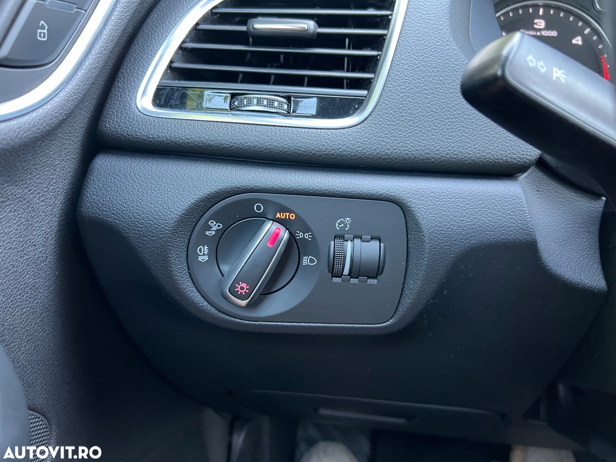Audi Q3 2.0 TDI Quattro Stronic Sport - 19