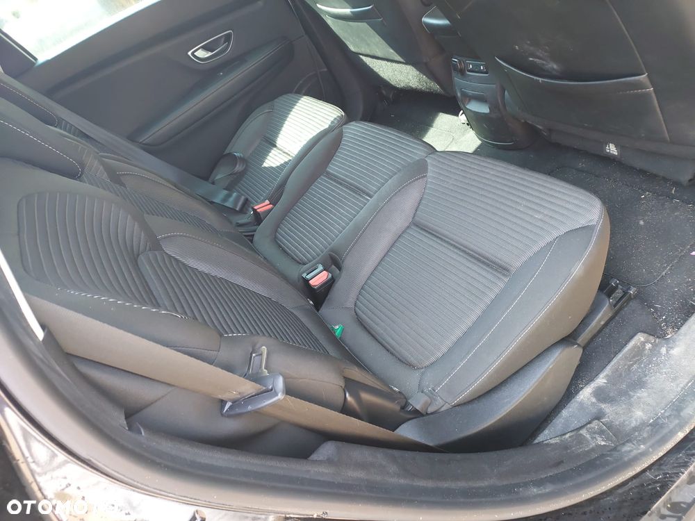 Renault Scenic ENERGY dCi 110 EDC Business - 9