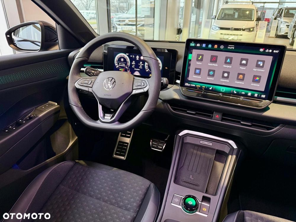 Volkswagen T-Roc - 14