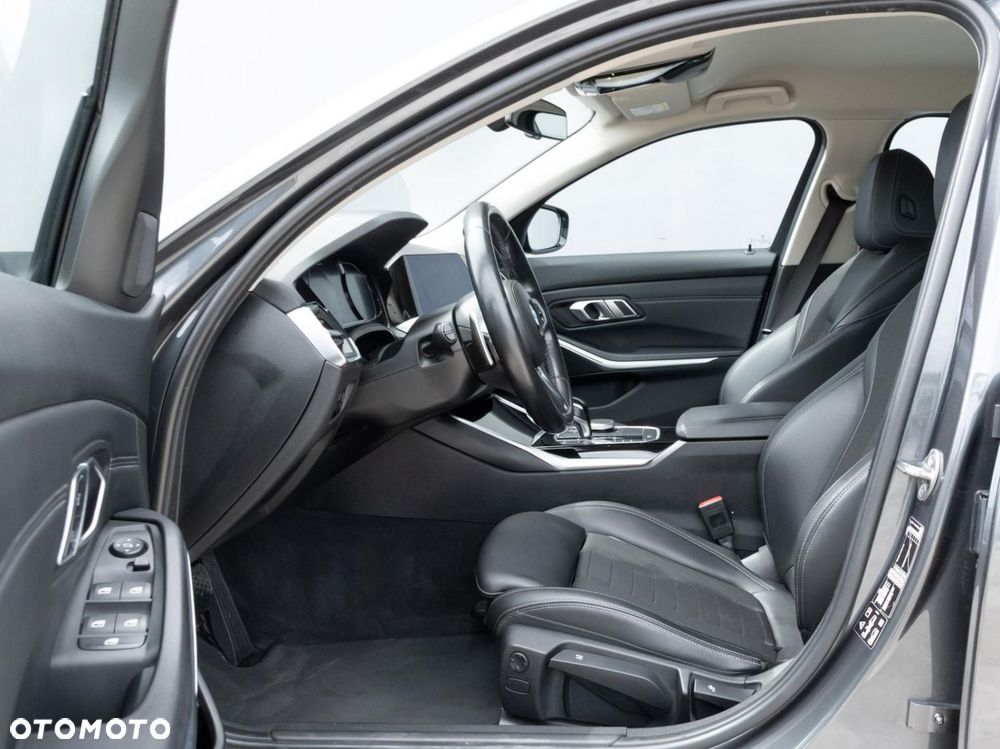 BMW Seria 3 - 13