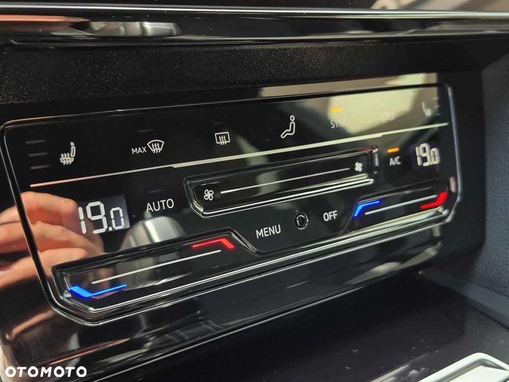 Volkswagen Arteon 2.0 TSI R-Line DSG - 25