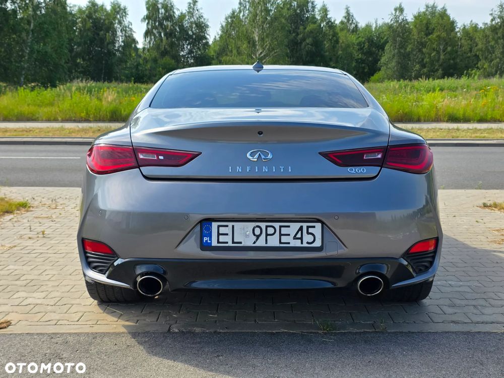 Infiniti Q60 - 8