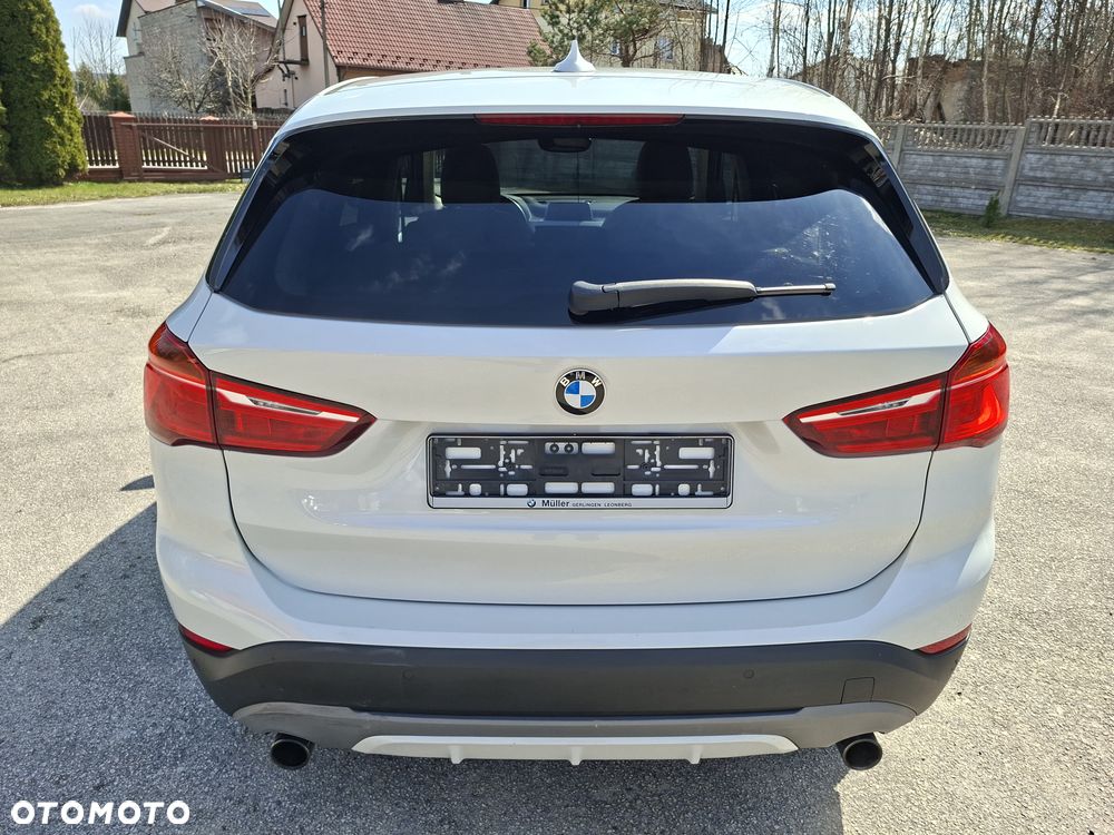 BMW X1 sDrive20i Advantage sport - 7