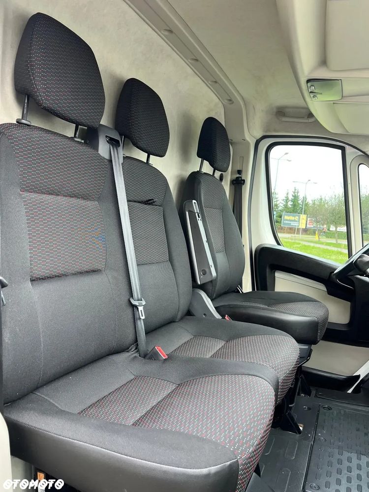 Peugeot Boxer 2019 rok  L3H2 - 12