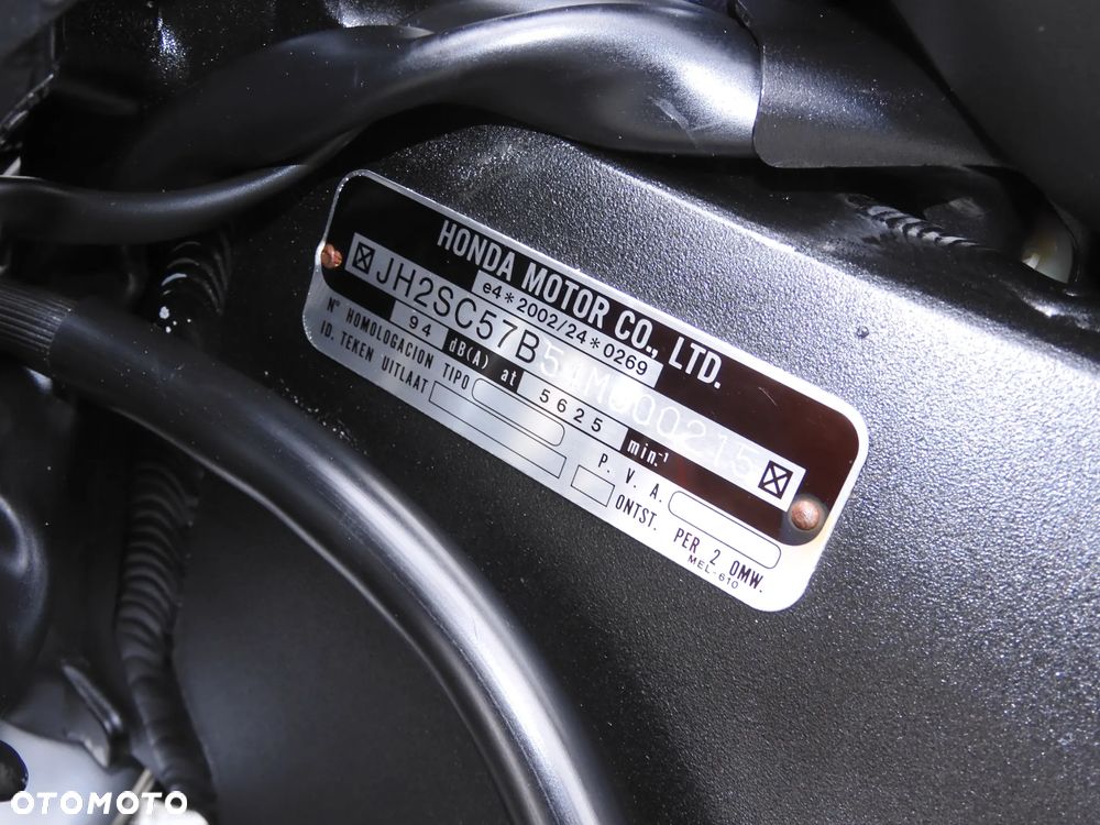 Honda CBR - 37