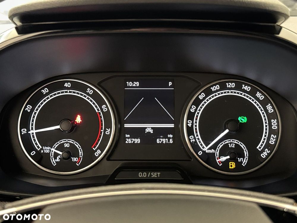 Skoda Fabia 1.0 TSI Ambition DSG - 23