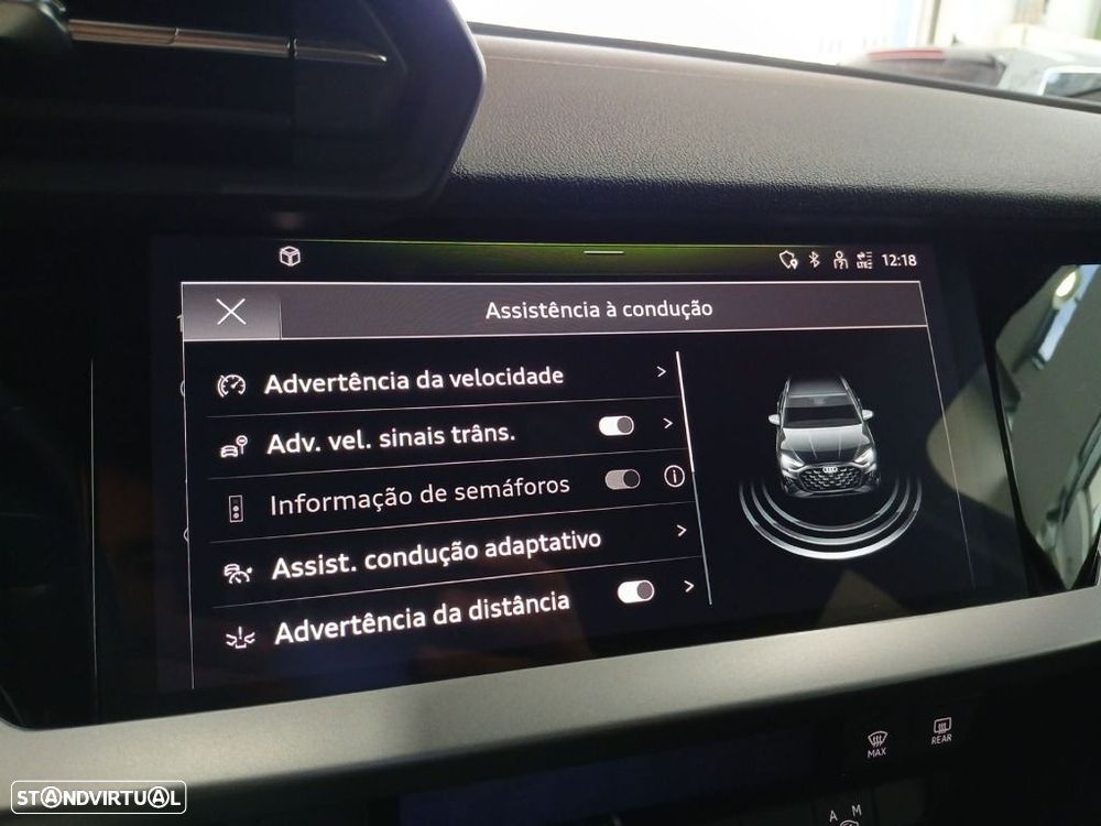 Audi A3 Sportback 30 TDI S line - 28
