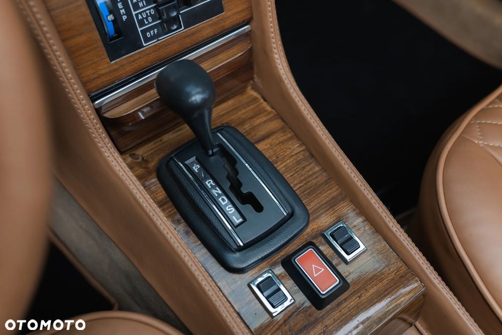 Mercedes-Benz SL - 33