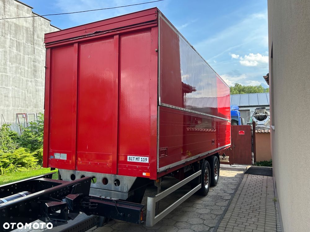 Schmitz Cargobull 7.7m OCYNK OSIE MERCEDES ALUFELGI KONTENER TANDEM NAPOJÓWKA OTWIERANY BOK DO NAPOJÓW STAN BDB - 12