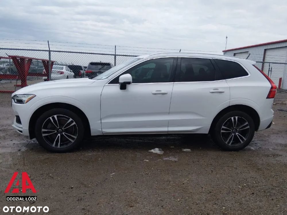 Volvo XC 60 T6 AWD Momentum - 6