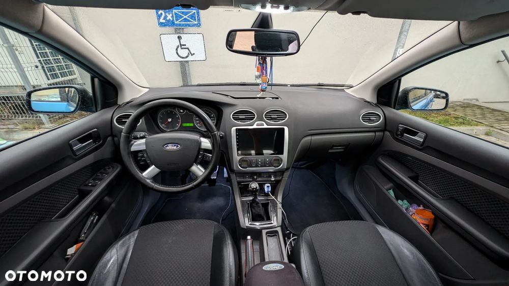 Ford Focus - 13