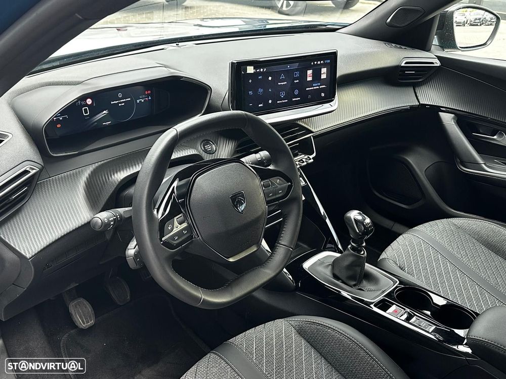 Peugeot 2008 1.2 PureTech Allure Pack - 8