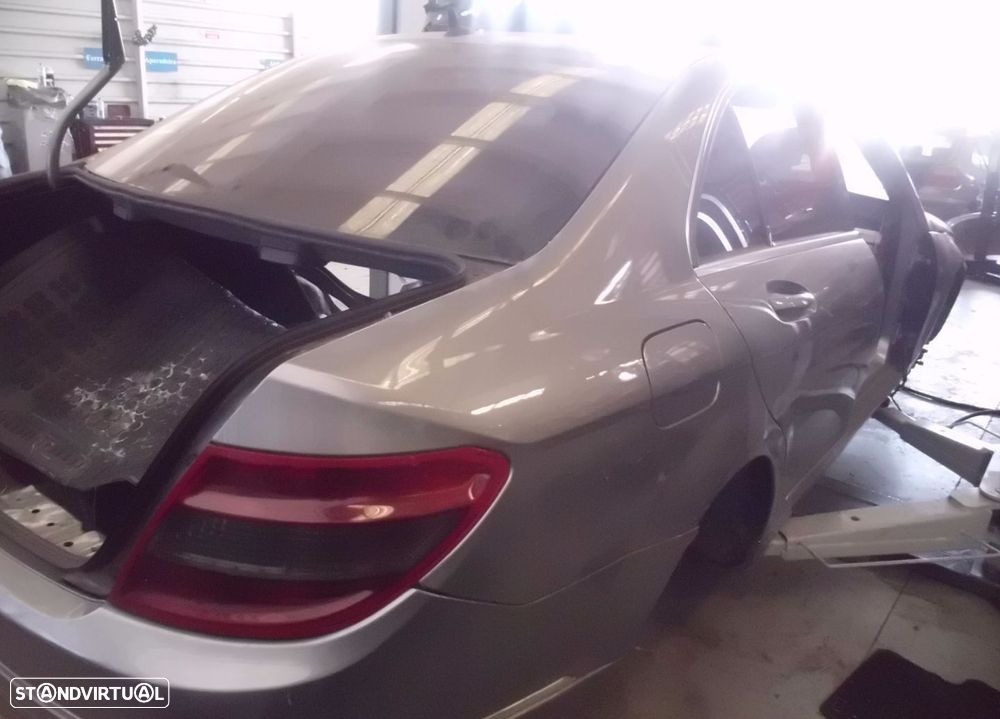 Peças Mercedes Benz C 220 - 9