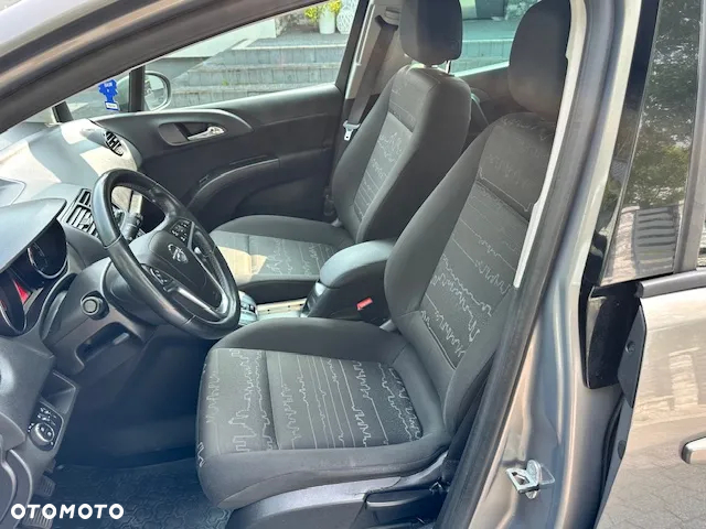 Opel Meriva 1.4 Color Edition - 9
