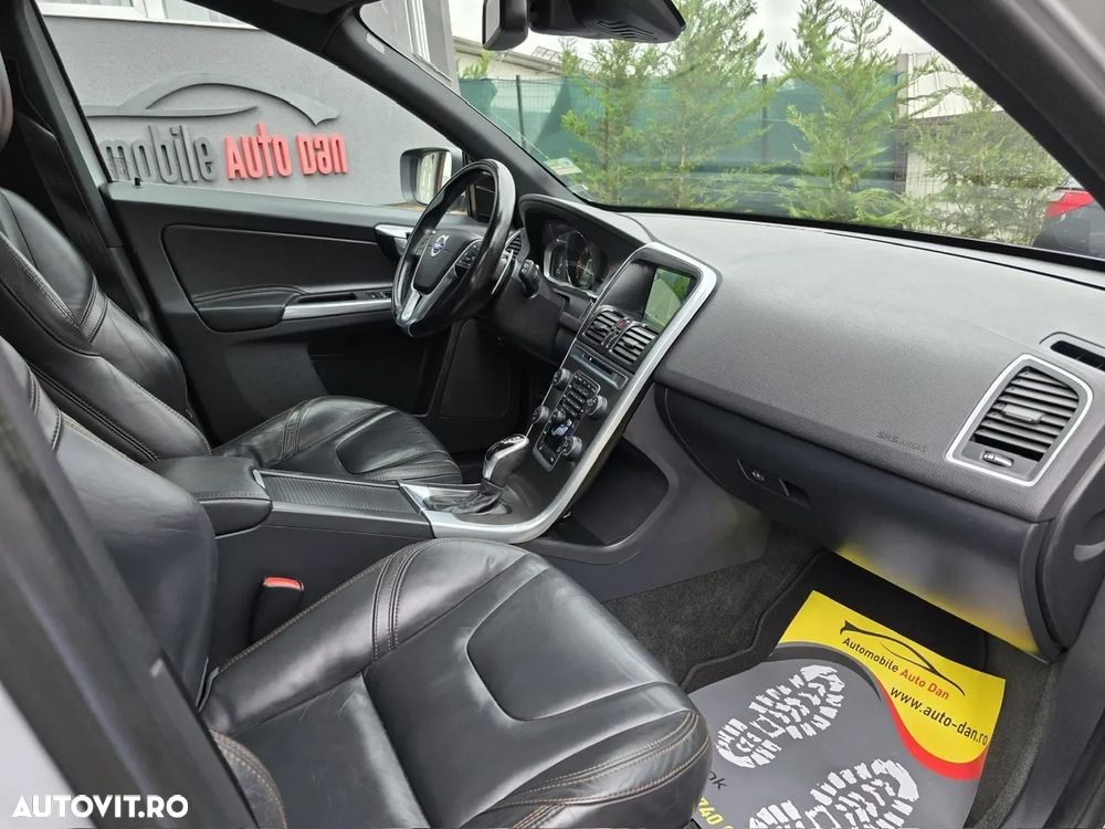 Volvo XC 60 D5 AWD Summum - 15