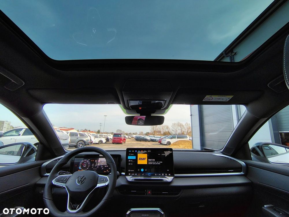 Volkswagen T-Roc - 30