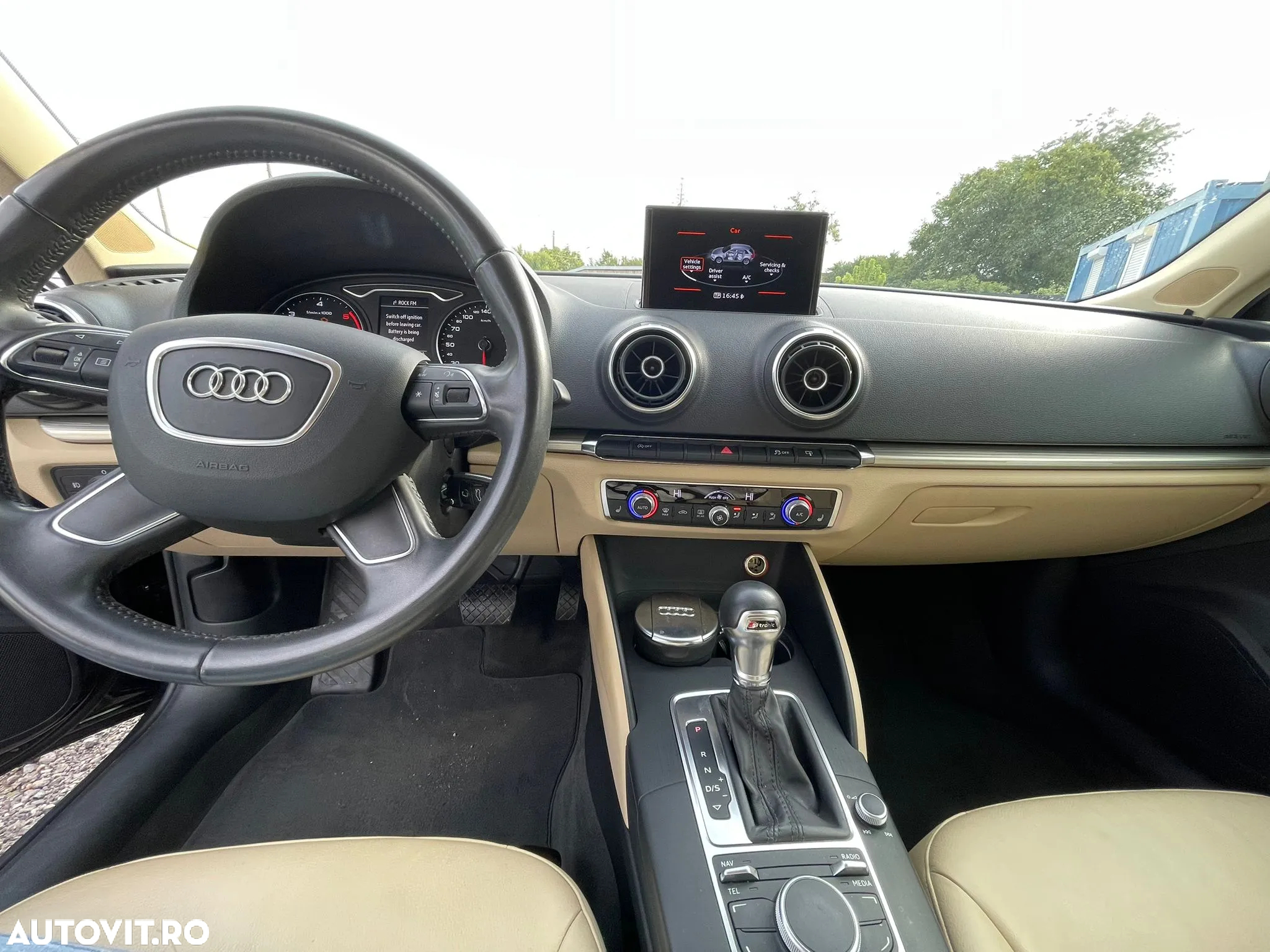 Audi A3 1.6 TDI Sportback S tronic Ambition - 5
