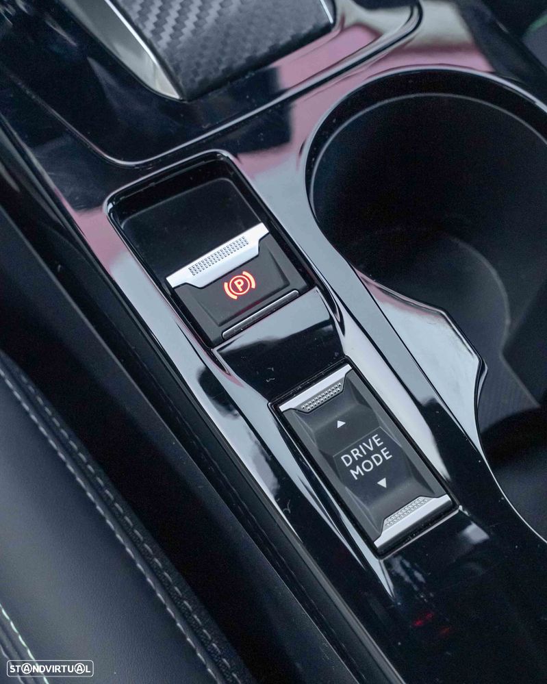 Peugeot 208 1.2 Hybrid GT e-DCS6 - 25