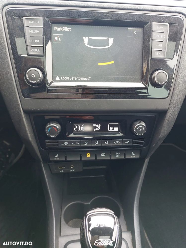 Skoda RAPID Spaceback 1.2 TSI Ambition DSG - 11