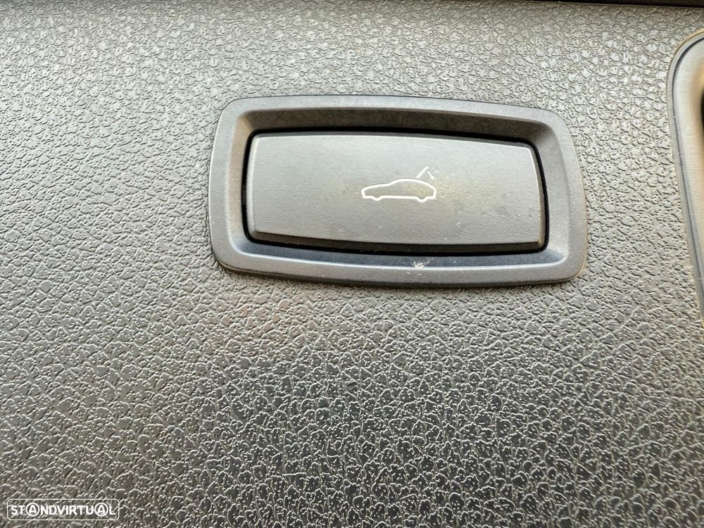 Porsche Macan S - 35