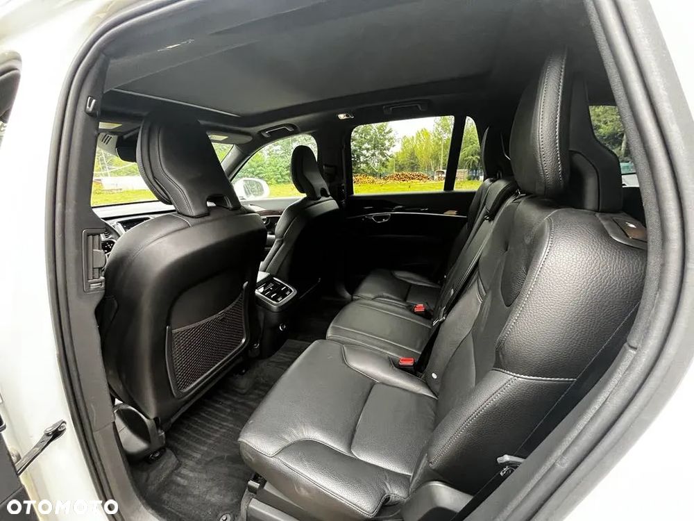 Volvo XC 90 - 3