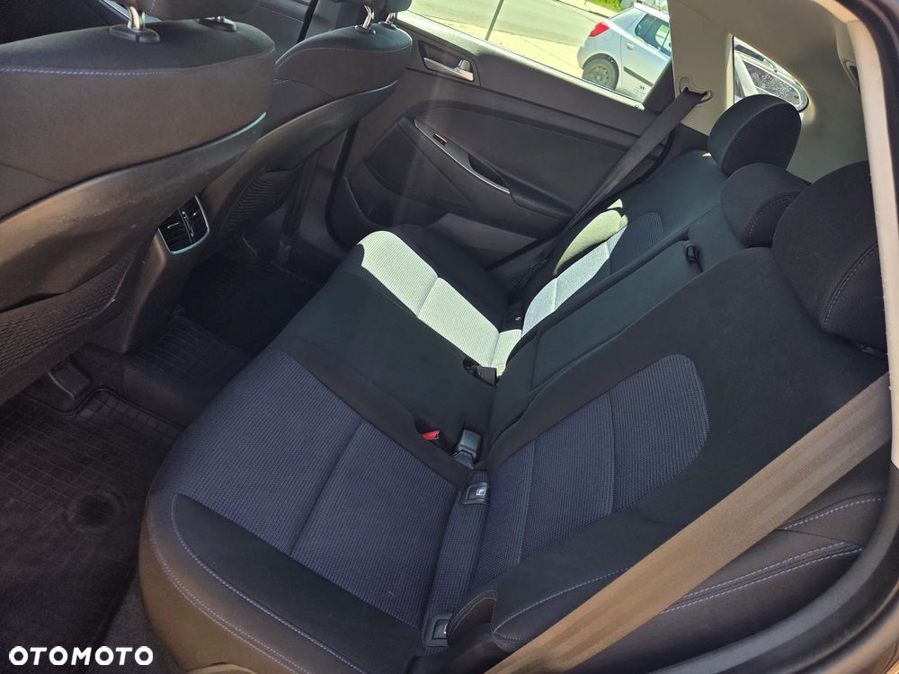 Hyundai Tucson 1.6 Turbo 4WD DCT Style - 12