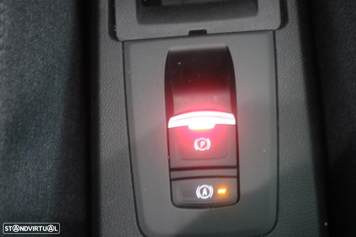 Renault Zoe (c/ Bateria) EV50 110hp Evolution - 33