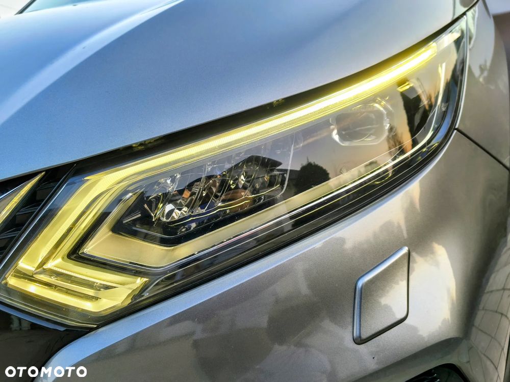 Nissan Qashqai 1.7 dCi 4x4 N-Connecta Xtronic - 35