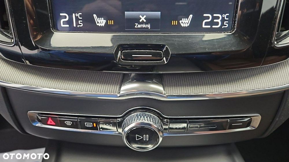 Volvo XC 60 D5 SCR AWD Inscription - 19
