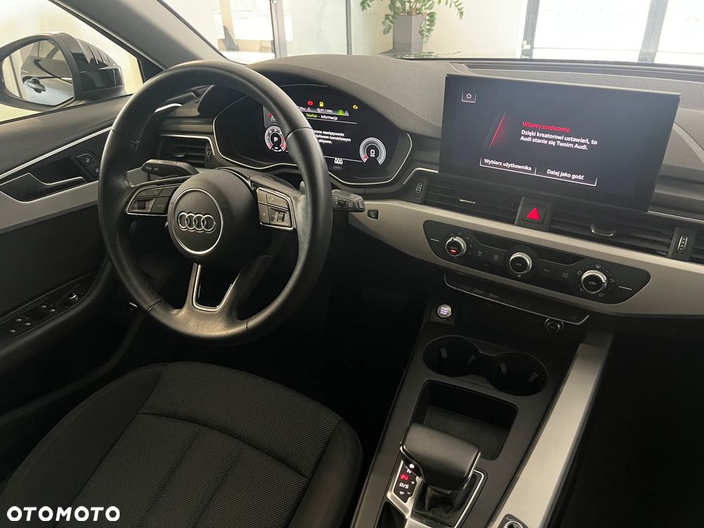 Audi A4 Avant 35 TDI S tronic - 13