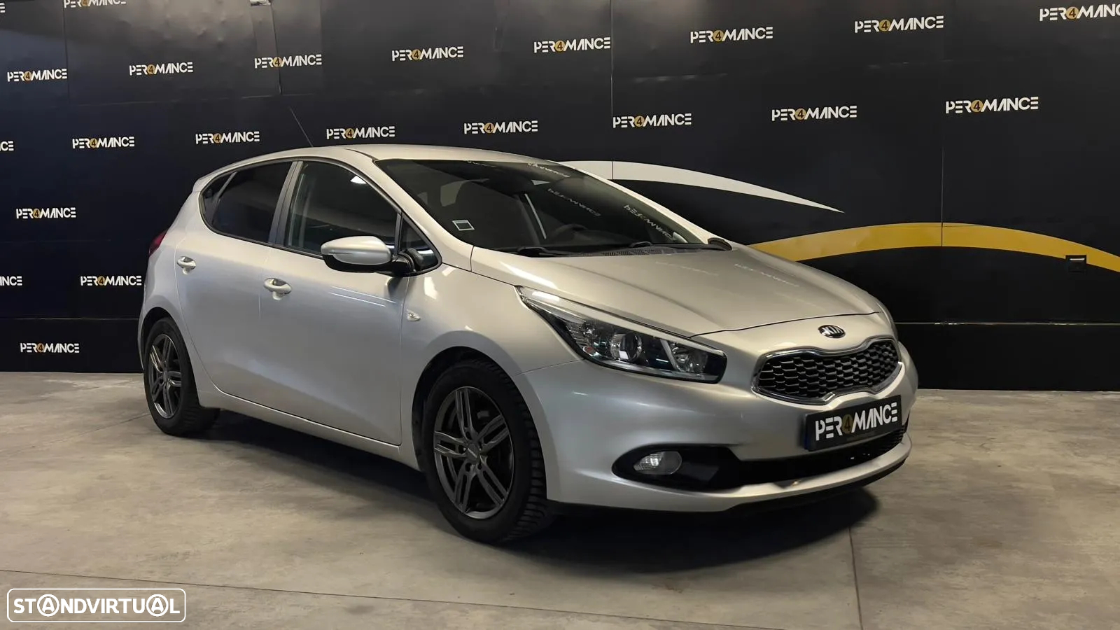 Kia Ceed 1.4 CRDi EX - 30