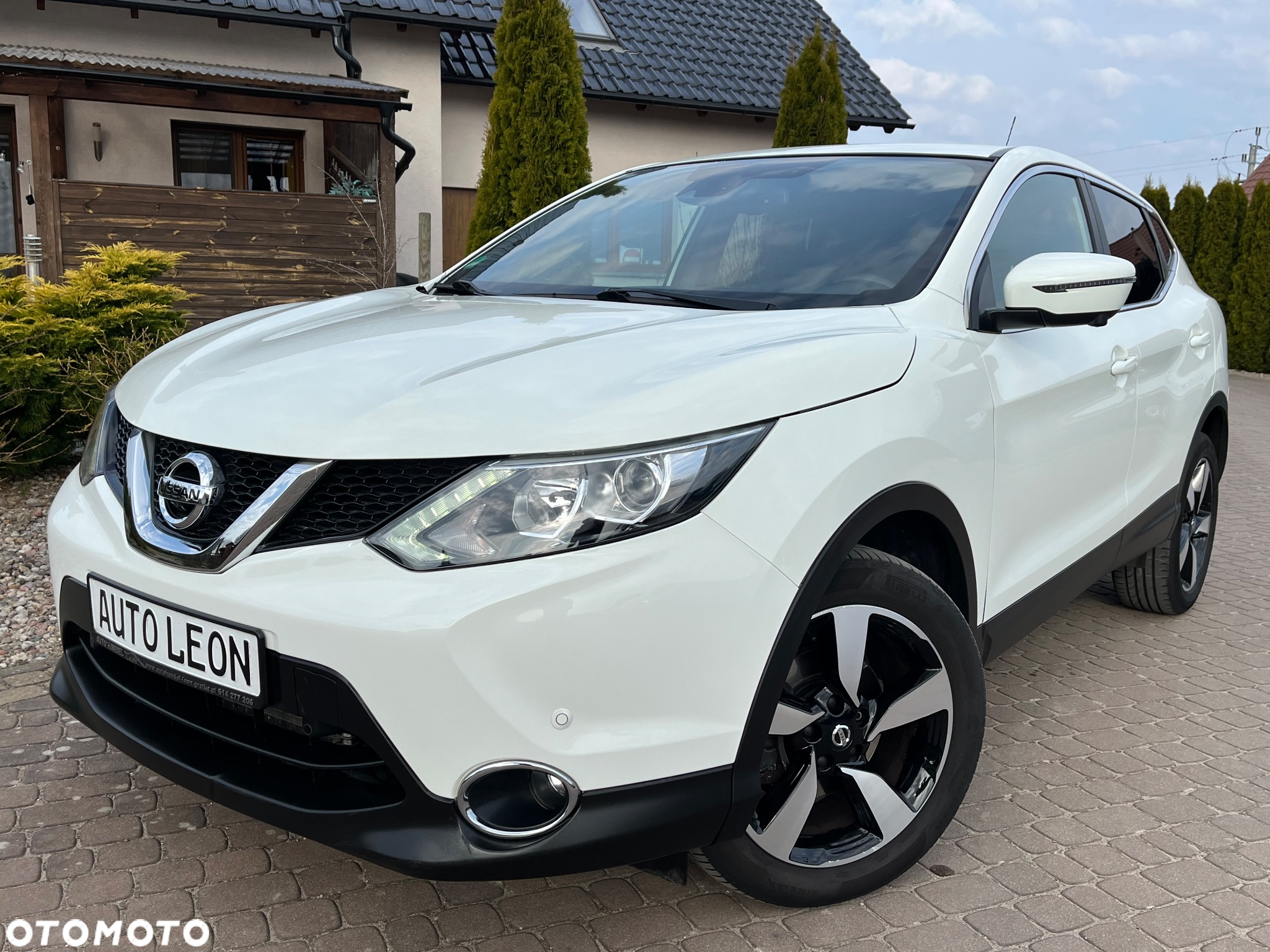 Nissan Qashqai 1.2 DIG-T Xtronic 360 - 11