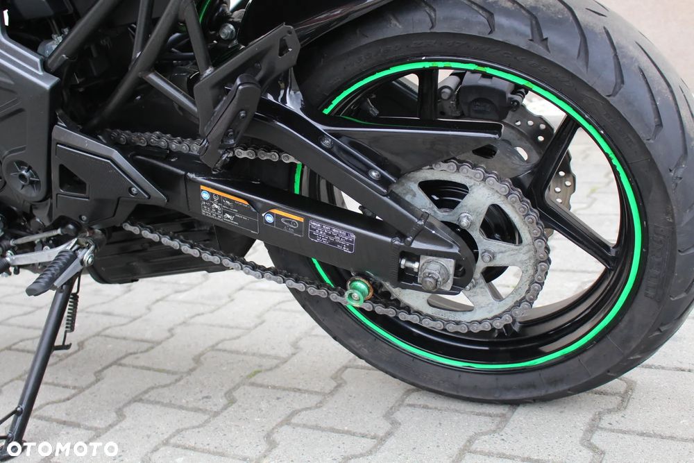 Kawasaki Versys 650 - 25