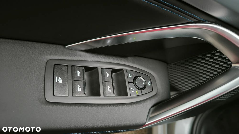 BMW X1 xDrive25i GPF M Sport - 17