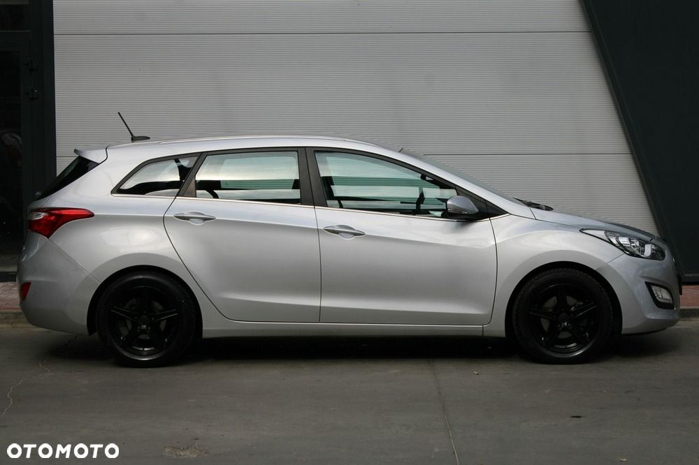 Hyundai i30 1.4 YES - 39