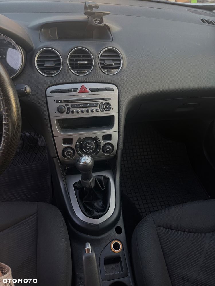 Peugeot 308 1.6 HDi Premium - 3
