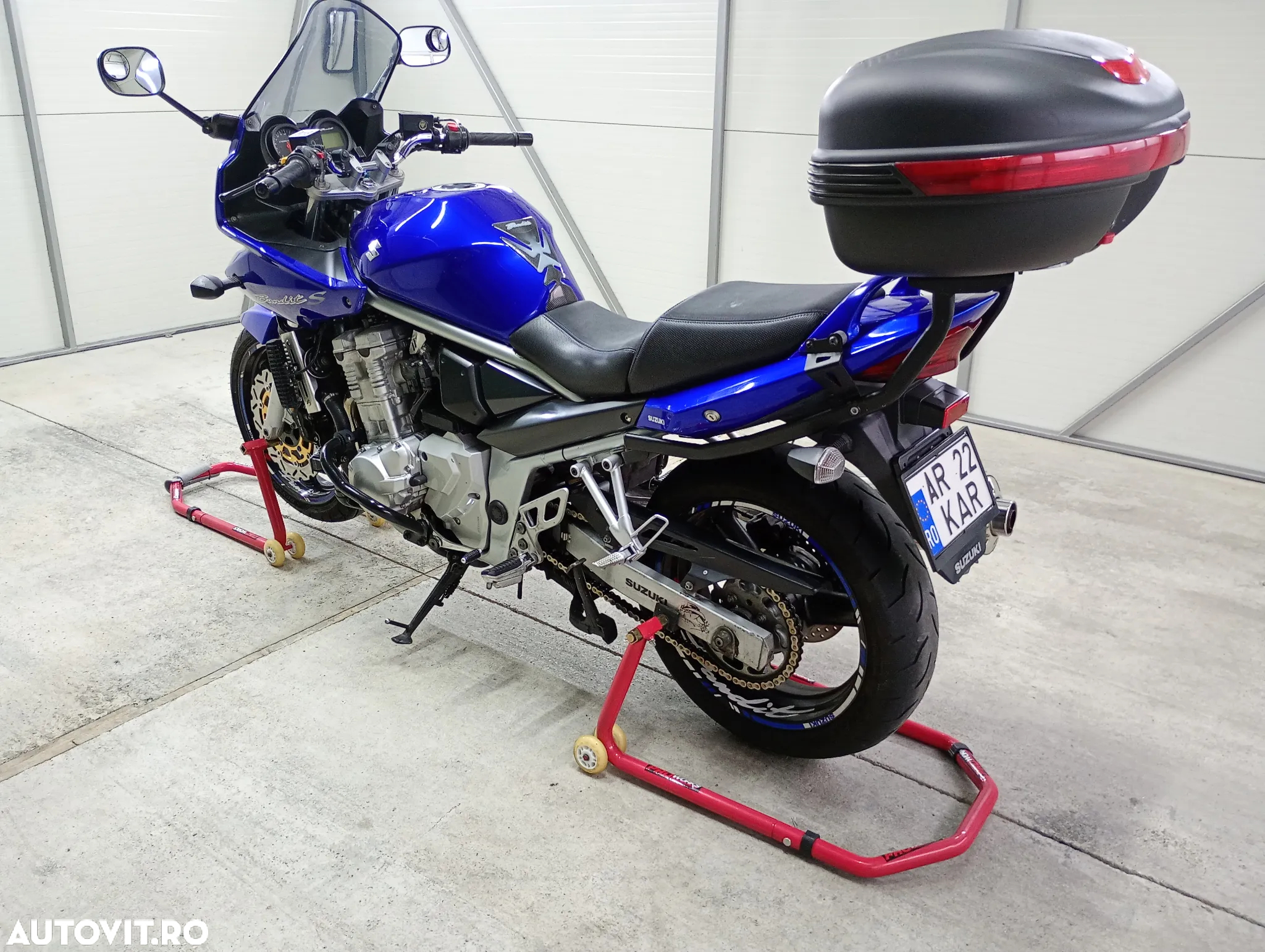 Suzuki GSF - Bandit - 6