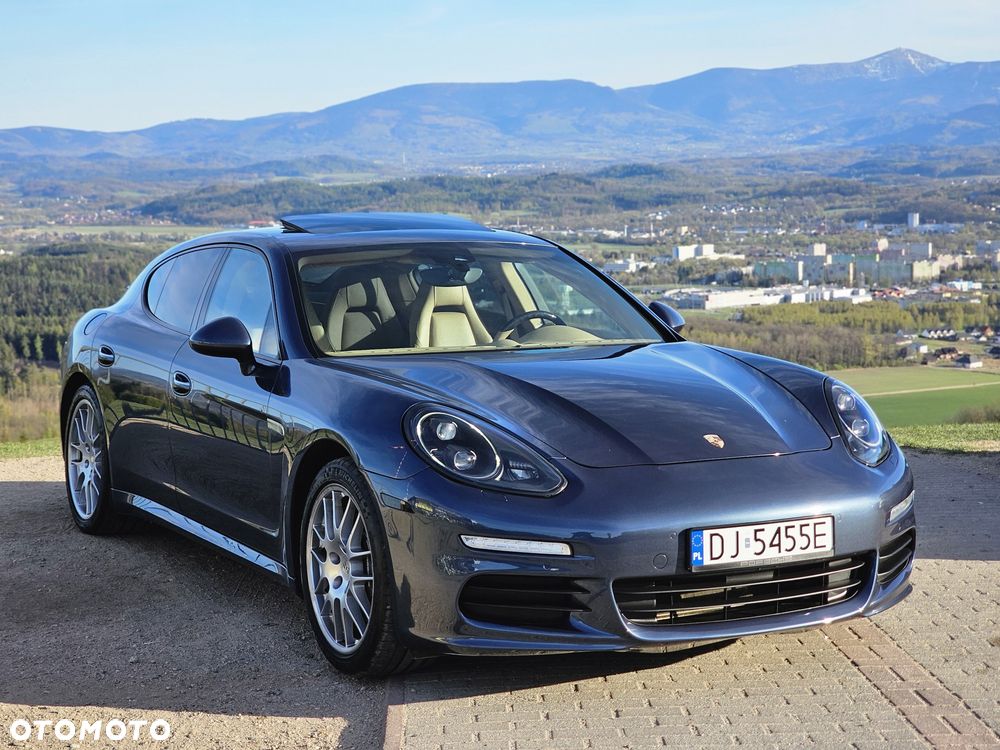 Porsche Panamera - 6
