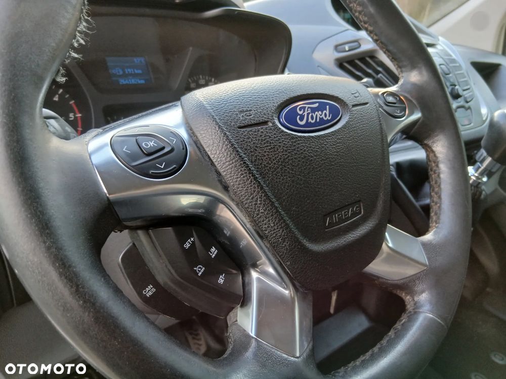 Ford TRANSIT CUSTOM - 19